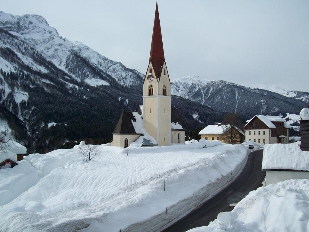 Gasthof Zum Loewen Sankt Jakob im Lesachtal Zewnętrze zdjęcie